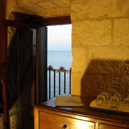 Casa A Picco Sul Mare *